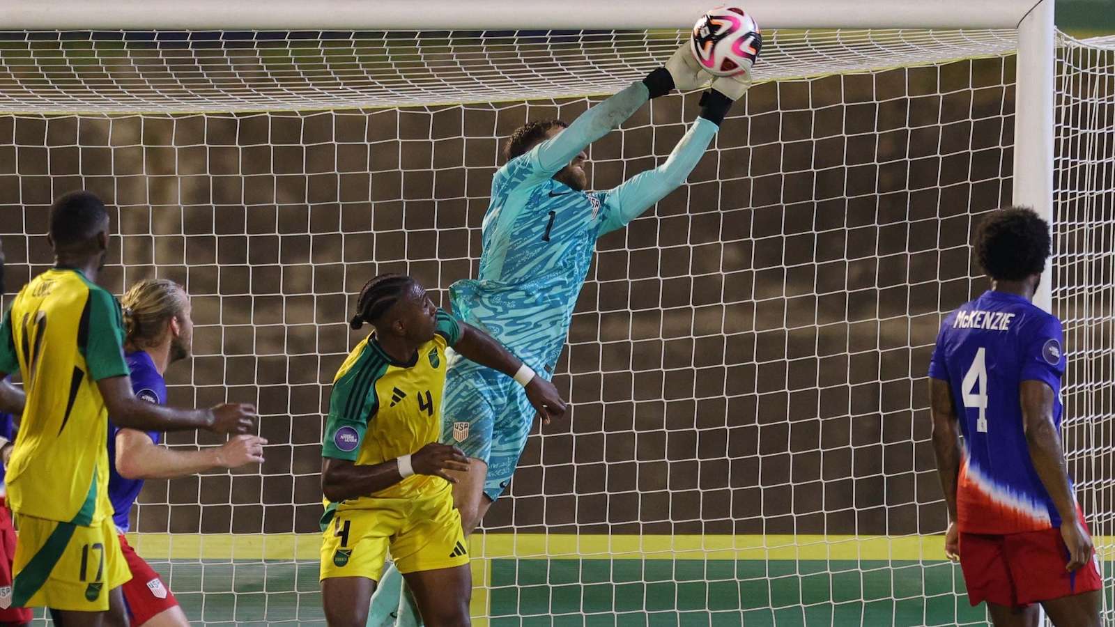 键比赛中扮 键比赛中扮