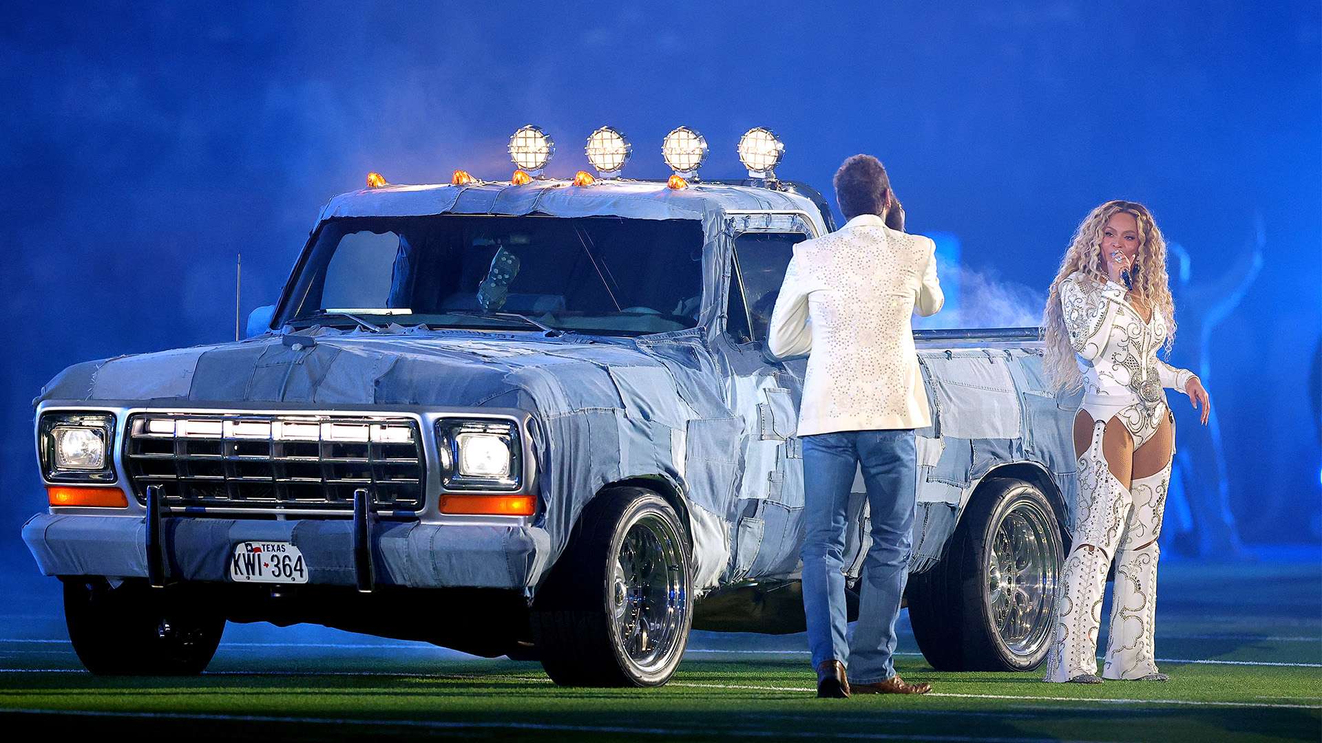 增添了生动 增添了生动