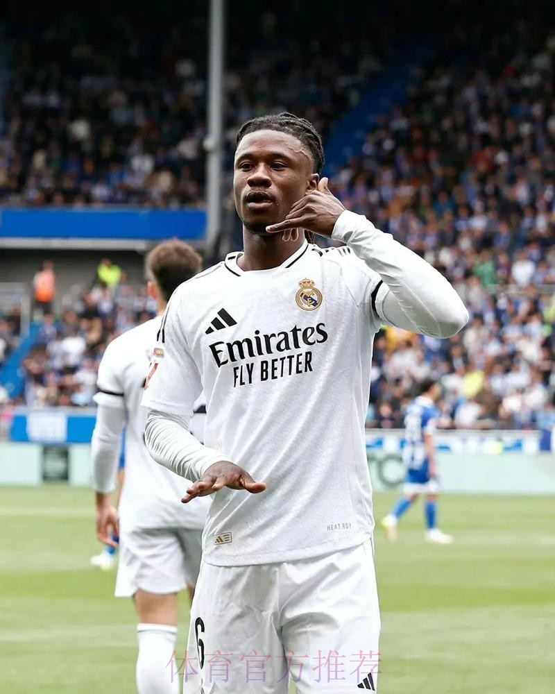 马卡:皇马一线队剩12人可用 对塞维多名小将会登场